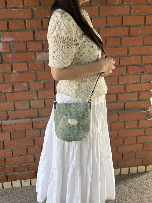 おさんぽラムキンショルダーバック　やさしいみどり