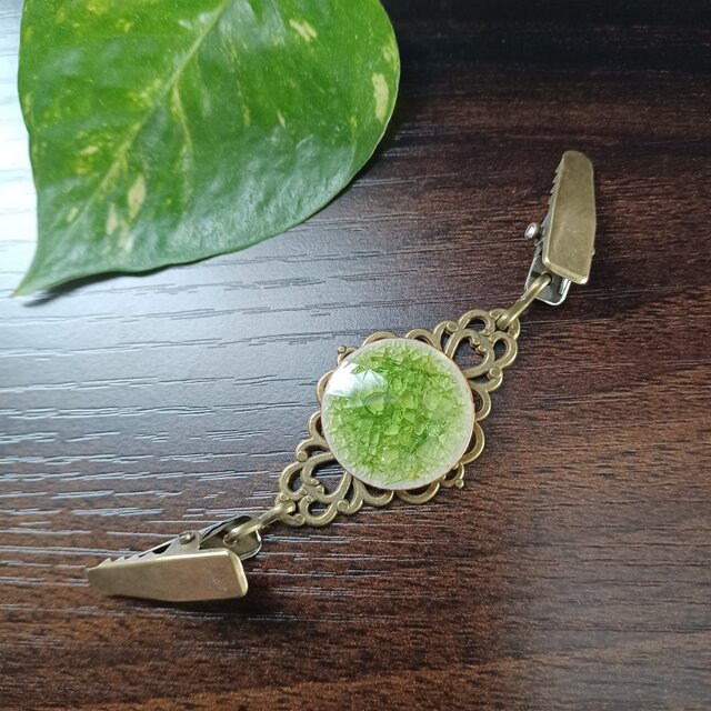 しっかりしたストールクリップ陶器  羽織留め 羽織紐 ライトグリーン(黄緑) ハンドメイド No.871