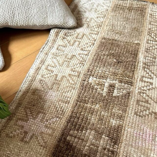 37.5×94.5 ウールナチュラルカラー　ポコポコ　トルコヴィンテージラグ 37.5×94.5 ウールナチュラルカラー ポコポコ トルコヴィンテージ