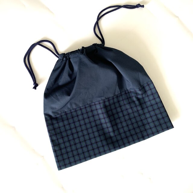 大きいサイズの巾着　紺×ブラックウォッチ