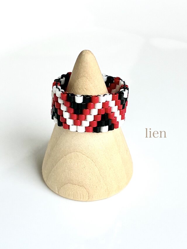 ビーズステッチ リング