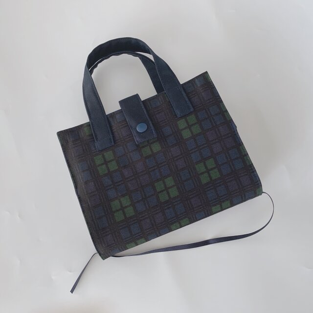 持ち手付きブックカバー　ブラックウォッチ