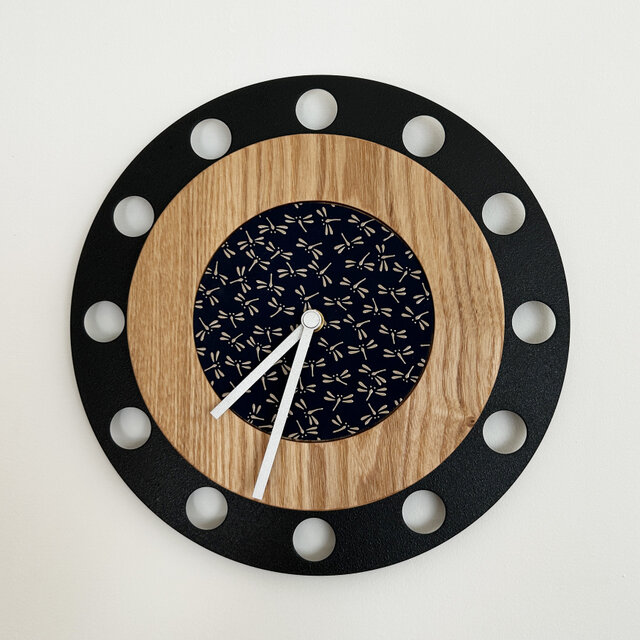 印伝 103657印伝ﾄﾝﾎﾞ柄ラウント?財布(白) | takasago | 東京柴又革