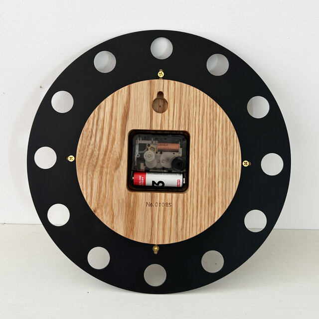 印伝 103657印伝ﾄﾝﾎﾞ柄ラウント?財布(白) | takasago | 東京柴又革