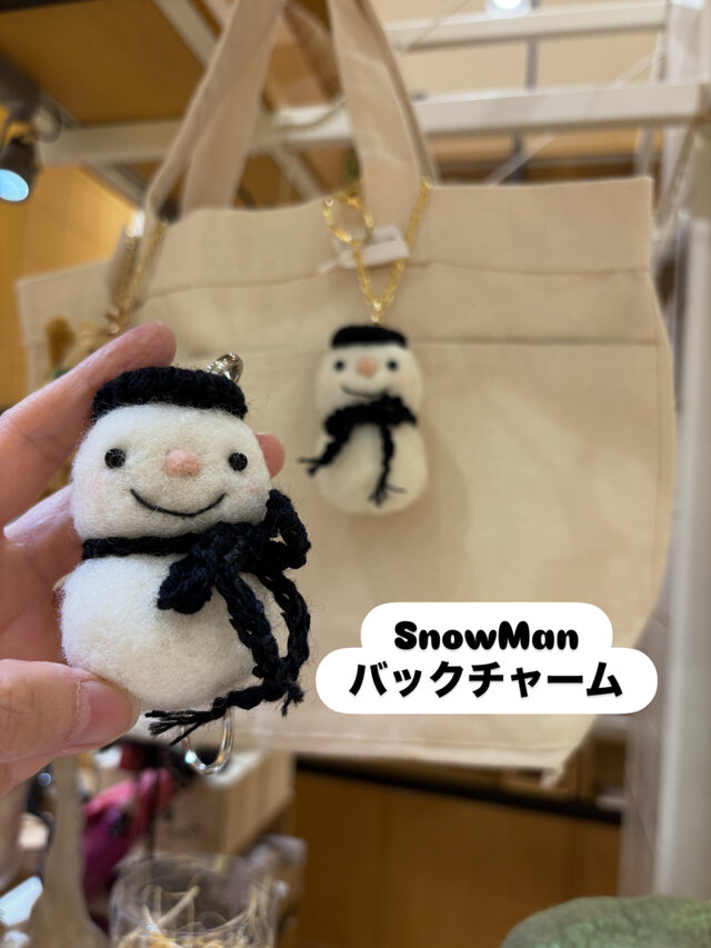 snowman赤 | iichi 日々の暮らしを心地よくするハンドメイドや
