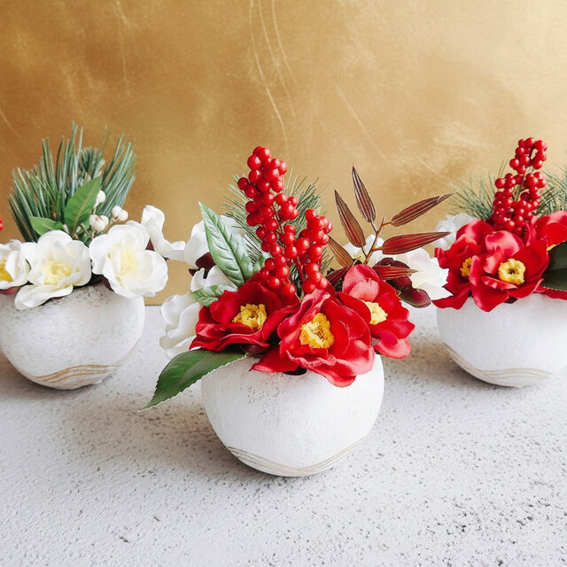 寒椿の和風ポット お正月 しめ飾り しめ縄 フラワーアレンジ