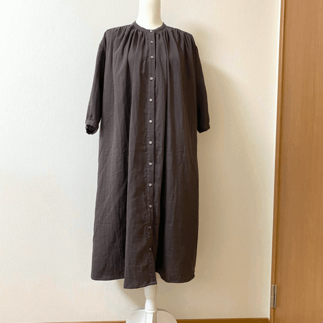 ＊Mサイズ＊ダブルガーゼのたっぷりギャザーワンピース（ダークブラウン・七分袖）