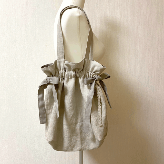 リネン生地の巾着風トートバッグ＊生成り＋グレージュ＊