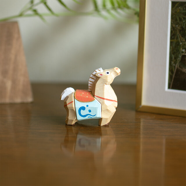 干支「午」<ミニサイズ>ー奈良一刀彫 畑村龍哉 作（伝統工芸）