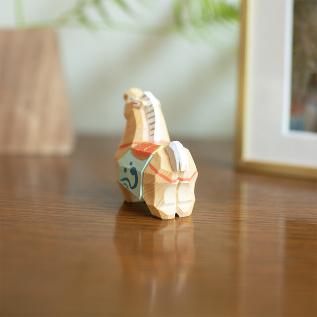 一月セール 木彫り 午年 上原工芸 来年の干支、午の木彫りを修正した話｜森の和