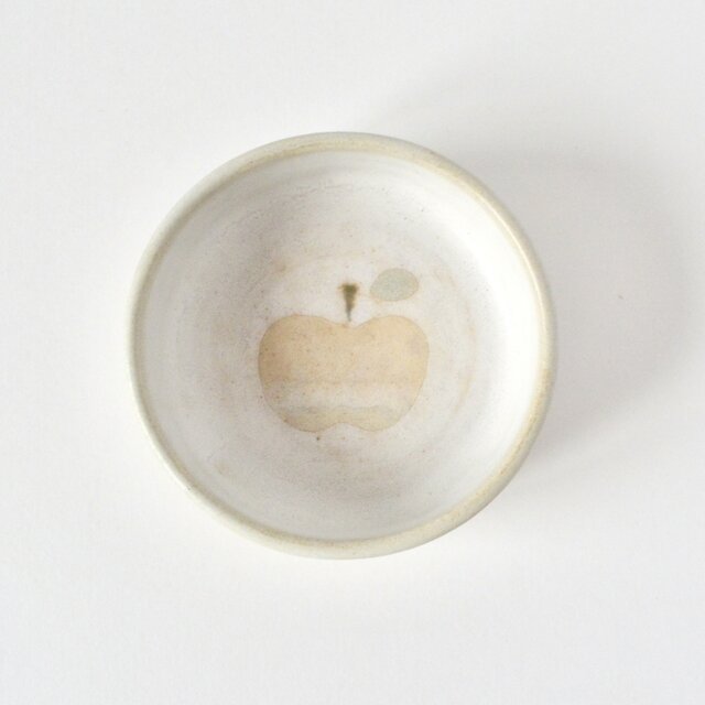 小皿 ( 深め ) - りんご ピンクグラデーション