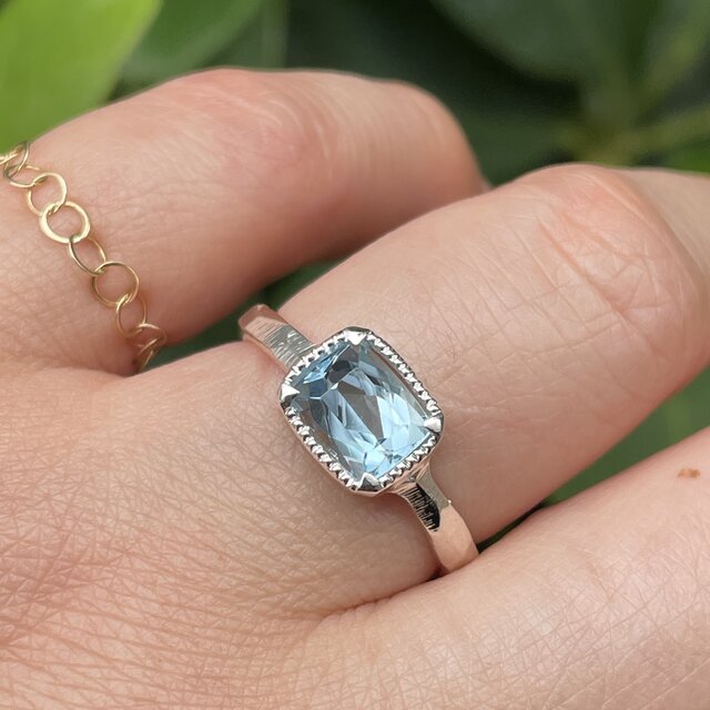 アクアマリン レクタングルmixカット 1.34ct ミル爪 シルバーSV925