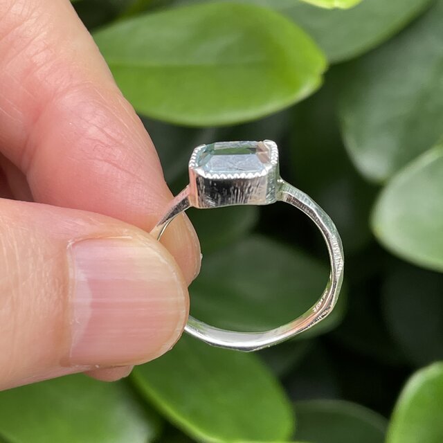 アクアマリン レクタングルmixカット 1.34ct ミル爪 シルバーSV925