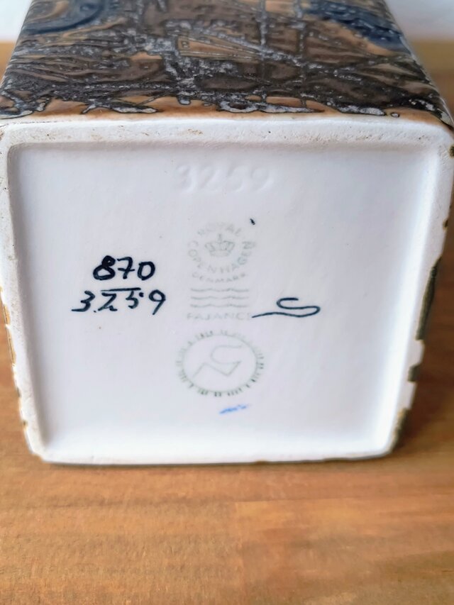 Baca バッカ /テネラ 花瓶 プレート クイストゴー　ブルーフルテッド Baca バッカ /テネラ 花瓶 プレート クイストゴー ブルーフル