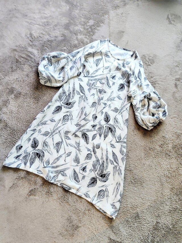 シルク100素敵な柄のワンピース