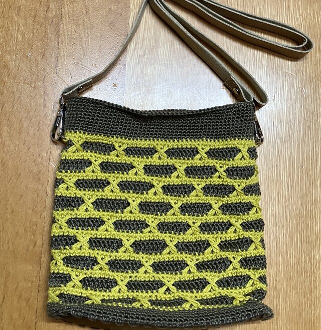 ポシェット(手編み)