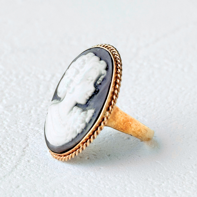 ラス1 K18 大ぶり カメオ レッドアゲート/赤瑪瑙 天然石リング - Cameo