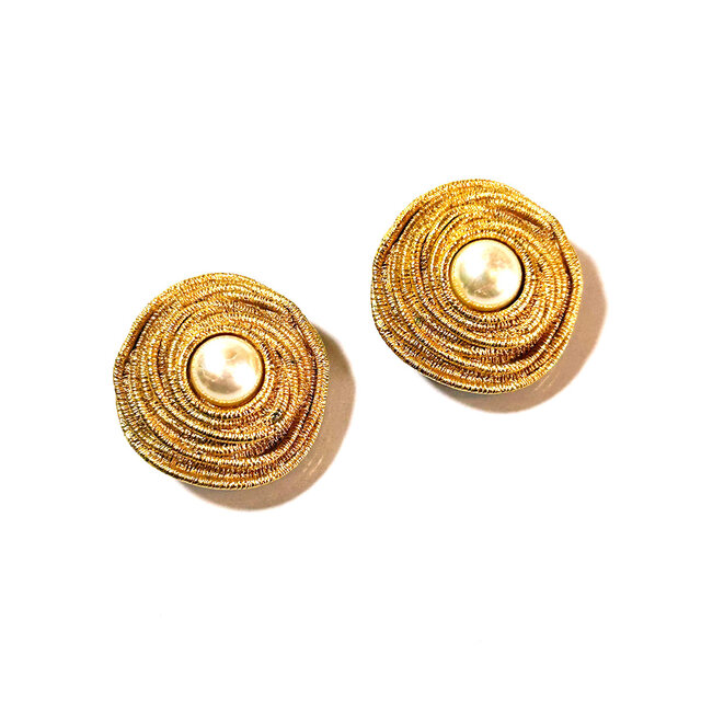 80s Christian Dior Vintage Spiral Textured Pearl Earrings