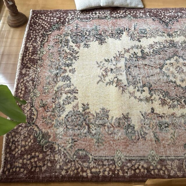 124×204ピンクベージュ×ブラウン 王道メダリオン トルコヴィンテージ