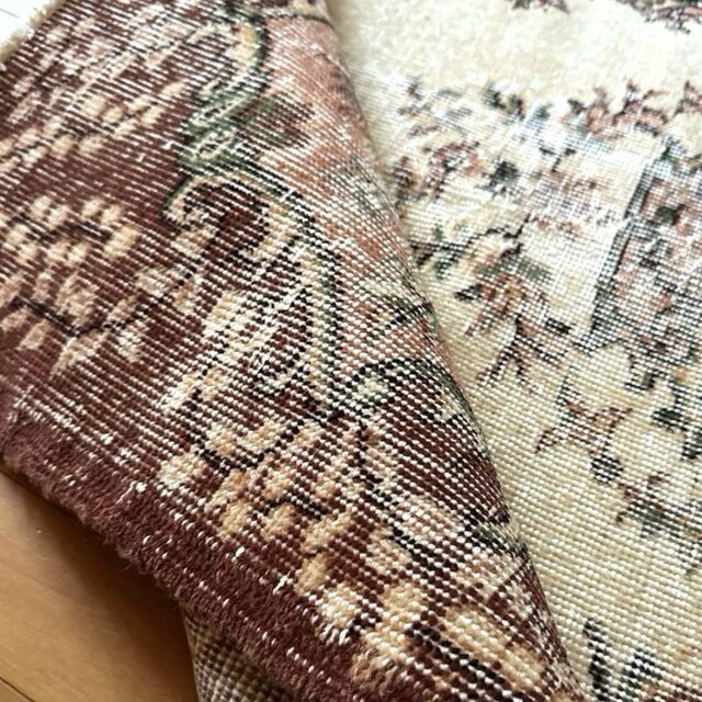 124×204ピンクベージュ×ブラウン 王道メダリオン トルコ