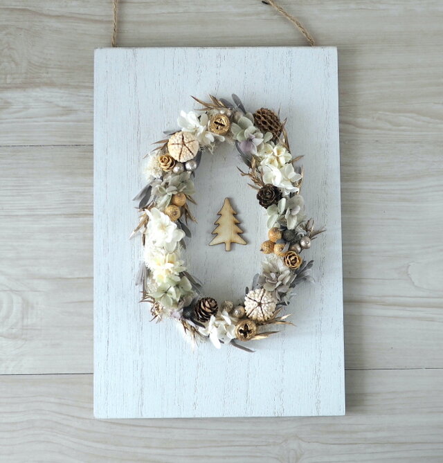壁掛けクリスマスリース -wihte gold-