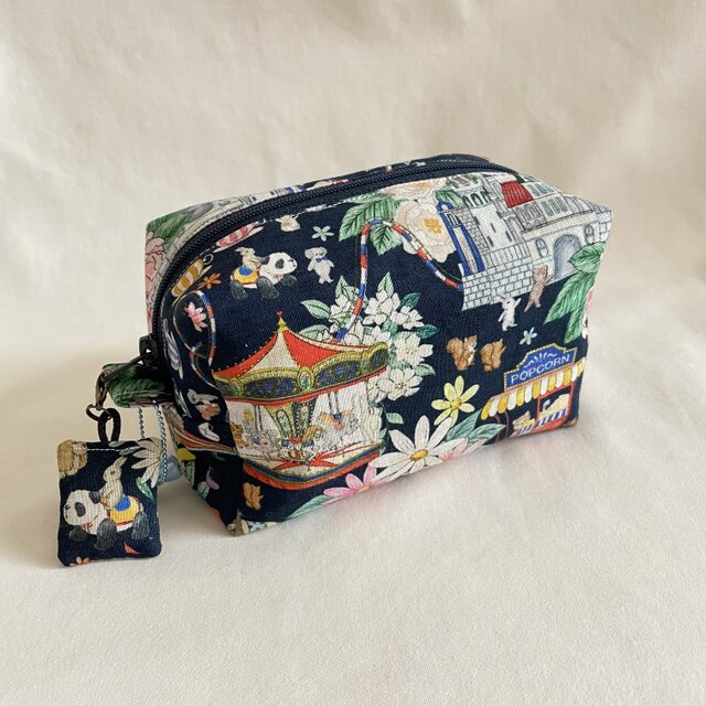 【dede756様確認用】大島紬　ボックスポーチ（ハンドメイド）和風 dede756様確認用】大島紬 ボックスポーチ（ハンドメイド）和風 dede756