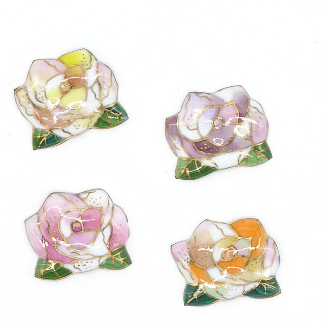 白いバラの七宝焼ピンブローチ(ピンバッジ)　4カラーバリエーション【受注制作】