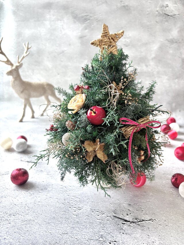 （BOXつき）ふわふわナチュラルクリスマスツリー（赤）/プリザーブドフラワー/木の実/クリスマス/のコピー