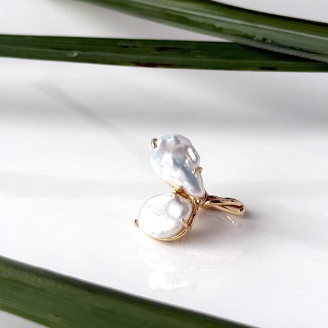 【 Petal Ear cuff 】 ペタルイヤーカフ a