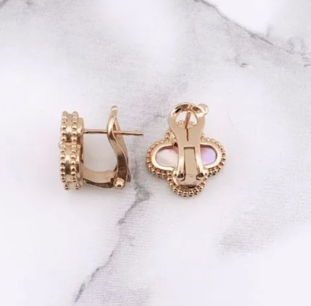 幸せのクローバーピアス 15mm（ピンクマザーオブパール）【高品質