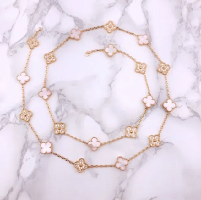 幸せのクローバーネックレス 20P（ピンクマザーオブパール）【高品質