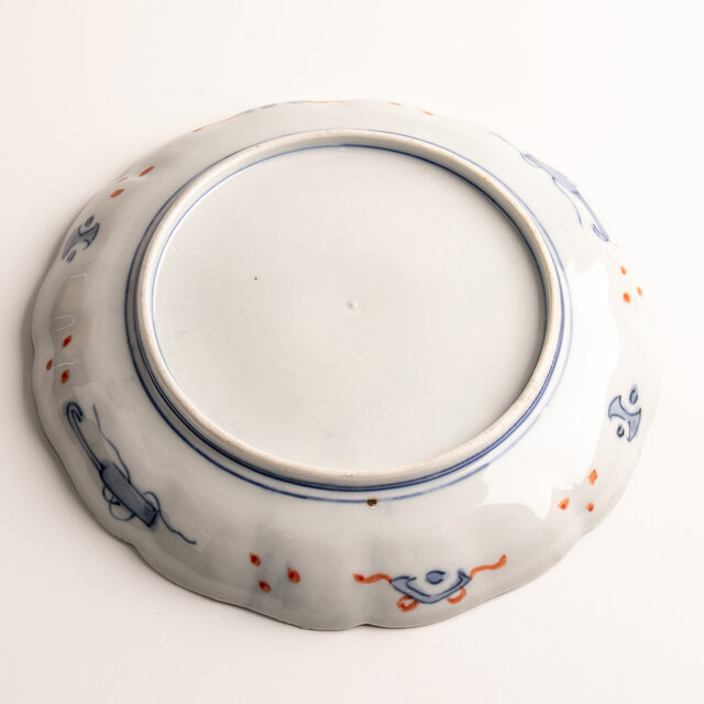 古伊万里 染錦菊花文八寸皿 明治時代 E2296 | iichi 日々の暮らしを