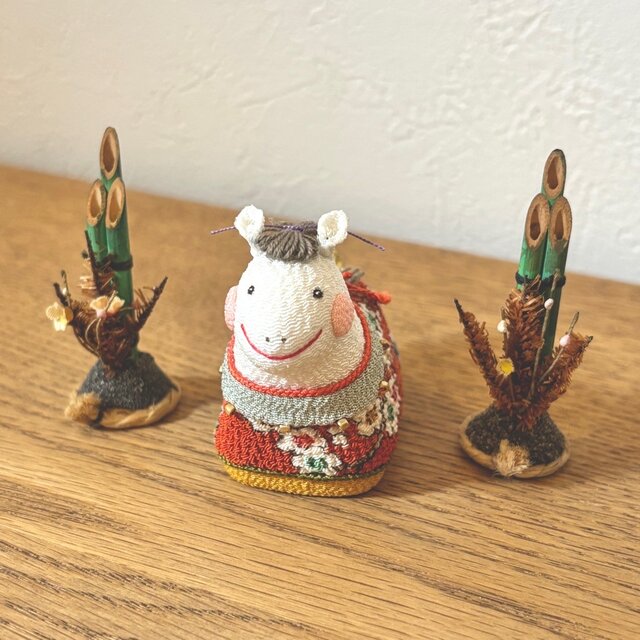 正絹縮緬人形 干支の置物 干支飾り【ベビちゃんシリーズ ベビポニ 1頭