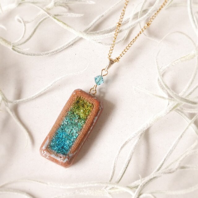 陶器ネックレス　みずたまり no.13  小窓