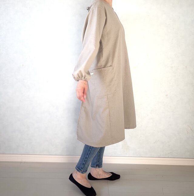 毎日の割烹着。しっかり素材で頼れる1枚。コットンリネンキャンバス