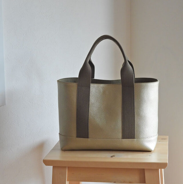 シンプルトート ミニ　マットゴールド