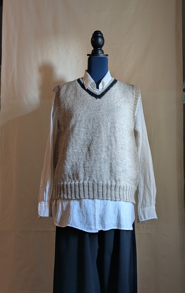 手編みベスト　＃32