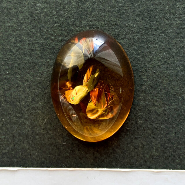 バルティックアンバー[233] 20x15mm 7Cts　 ルース／天然石／カボション