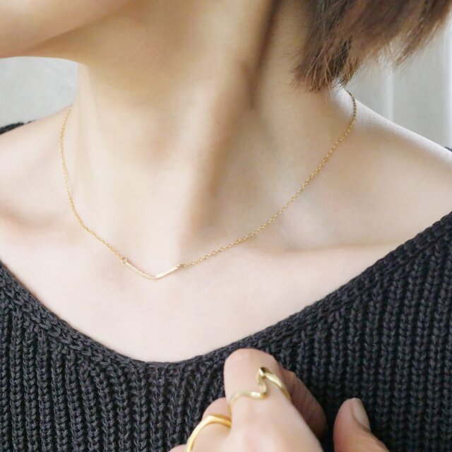 肌になじむジュエリー】14kgf 長さ選べる華奢なねじりカーブネックレス