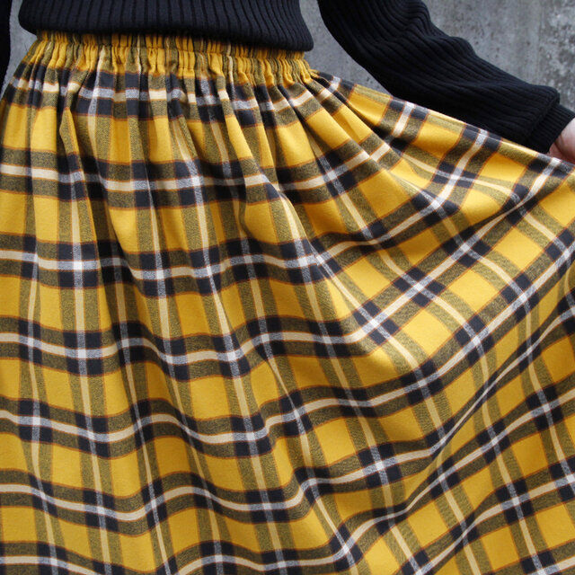 フラメンコスカート イエローとブラウンのドット柄 フラメンコスカート イエローとブラウンのドット柄