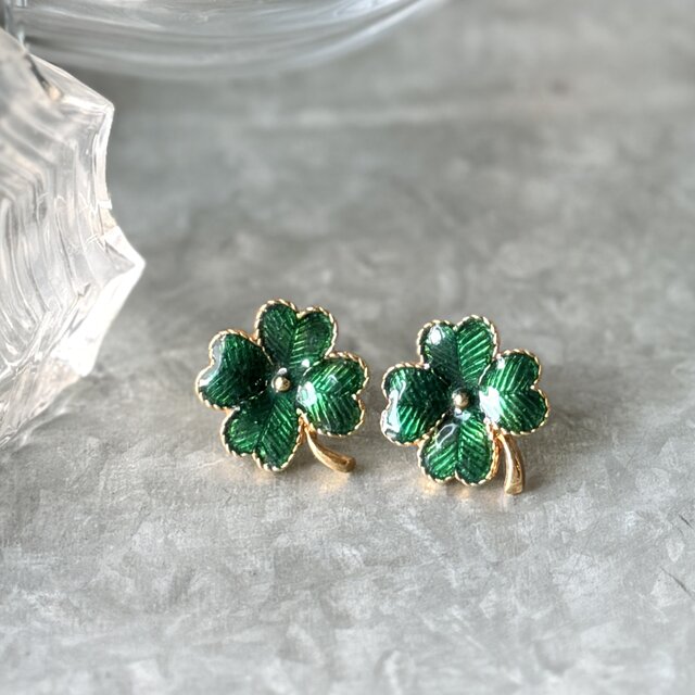 PA414-【 AVON 】エイボン・ヴィンテージピアス 1993 Lucky Clover Green Enamel