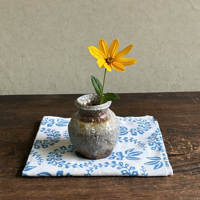 一輪挿し ミニ花入 ミニミニ花瓶 ミニミニ花入 花入れ 小壺 荒土