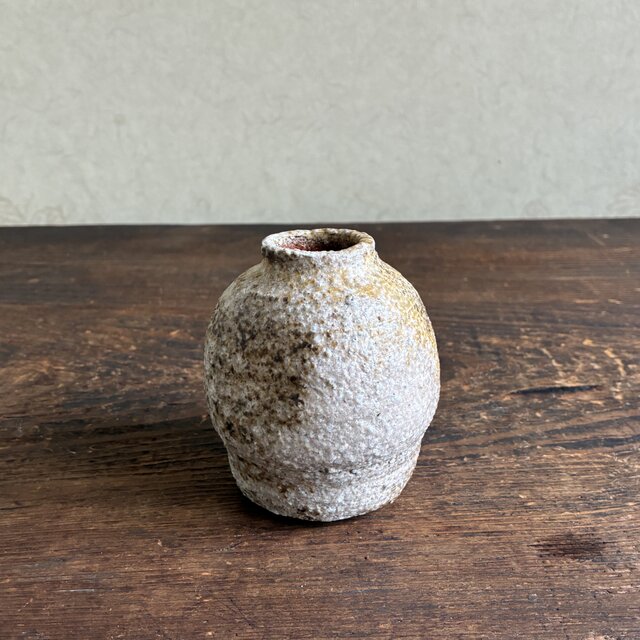 一輪挿し ミニ花入 ミニミニ花瓶 ミニミニ花入 花入れ 小壺 丸すぼみ型