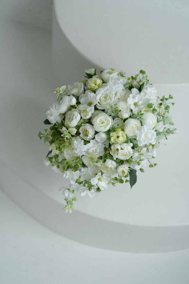 ブートニア込】ふんわりナチュラル・ティアドロップブーケ