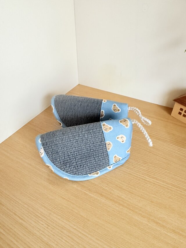 ヌビキルトの鍋つかみ2つセット（くま柄）