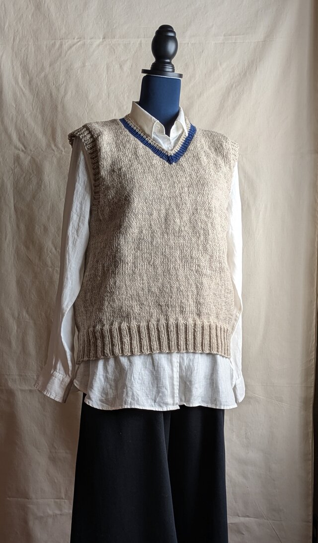 手編みベスト　＃35