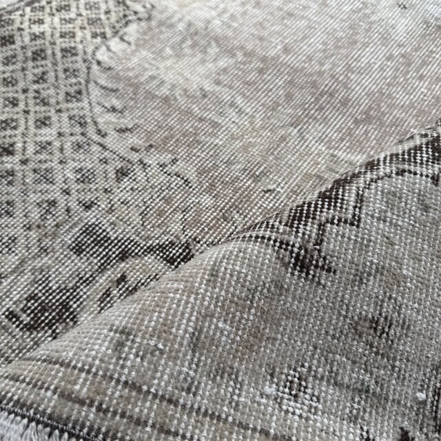 トルコヴィンテージラグ　122×209　メダリオン　ベージュブラウン×グレー 117×207グレージュ×ブラウン クラシカルメダリオン トルコ