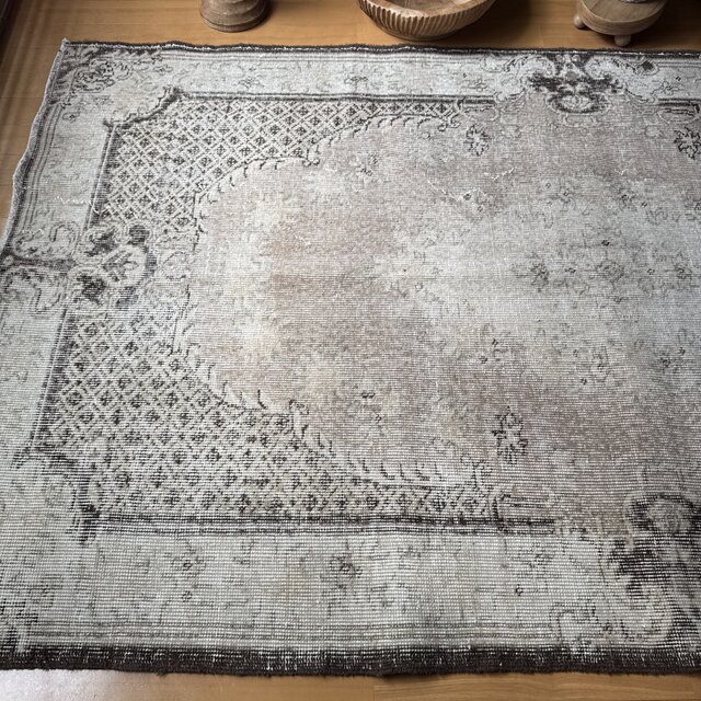 トルコヴィンテージラグ　122×209　メダリオン　ベージュブラウン×グレー 117×207グレージュ×ブラウン クラシカルメダリオン トルコ