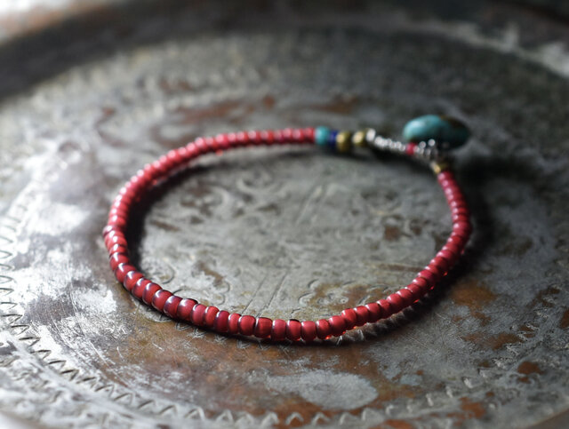 アンティーク金赤ホワイトハーツとターコイズブルー＆ブルーシェブロン