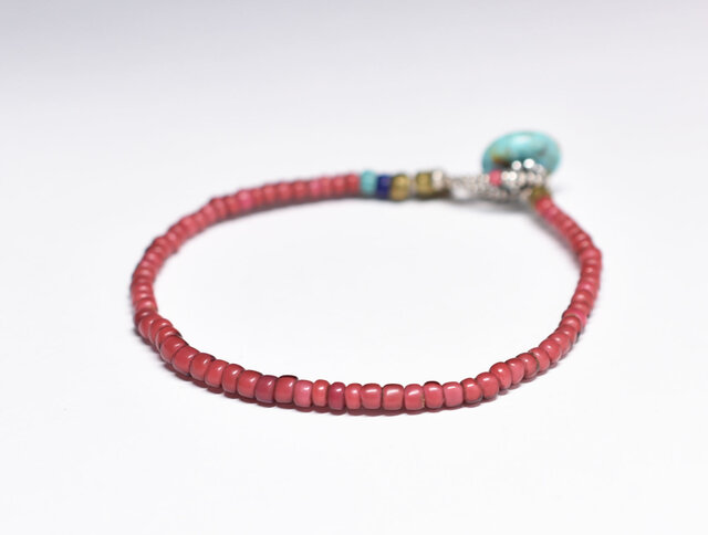 アンティーク金赤ホワイトハーツとターコイズブルー＆ブルーシェブロン